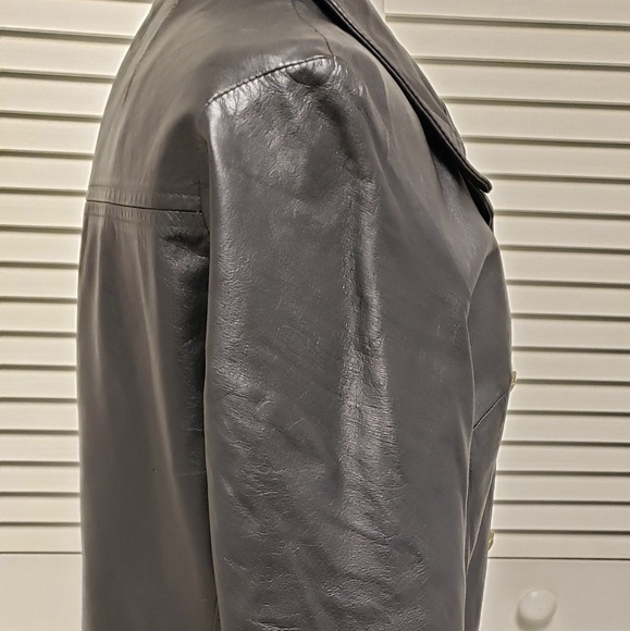 🌼SOLD! Vintage Leather Trench Coat, Brass Buttons - Picture 6 of 8